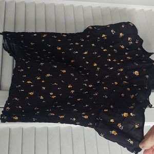 Strapless smocked top with small floral print